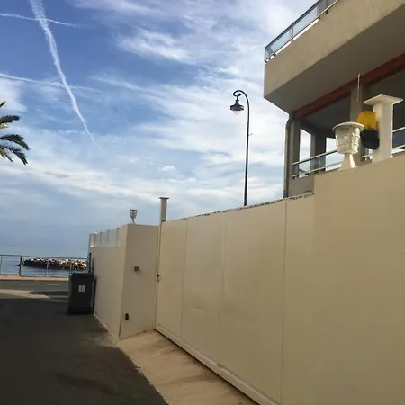 Διαμέρισμα Studio 50m De La Mer Cap Martin *